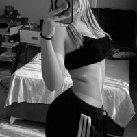 Tuangelitaxs' Avatar Pic