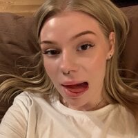 AvroraAva's Avatar Pic