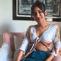 ashleyadamss' Offline Chat Room