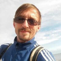 Hornystepps' Offline Chat Room