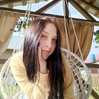 LauraBaker's Offline Chat Room