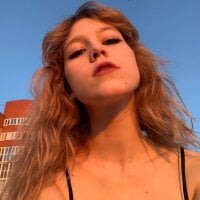 GuinevereGundry's Avatar Pic