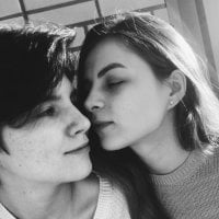 stesha_scissors_julia offline chatszobája