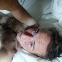 Puzzylvr4ever's Offline Chat Room