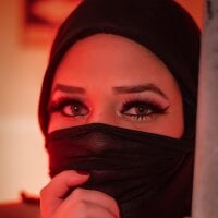 Antollahot Adlı Modelin Çevrimdışı Sohbet Odası