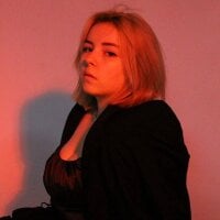 Freya_Lee Chat Room offline