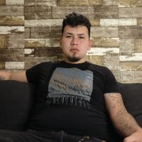 axel_scratch_ webcam