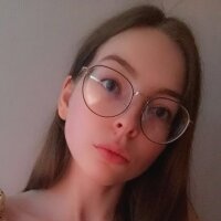 Evangelina_Constanceのオフラインチャットルーム