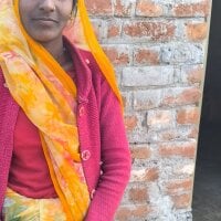 Na_riya_678 webcam model