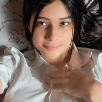 Actrizyuliethgomez webcam model