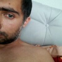 andreiiiii2025 webcam model