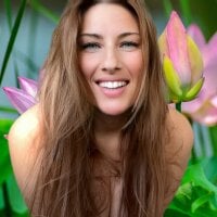 victorialotus' Avatar Pic
