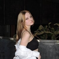 AnitaDavidson অফলাইন চ্যাট রুম