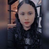 TinyCutie_'s Offline Chat Room