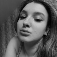 MilinaFox's Avatar Pic