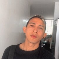 DickBoyHot webcam