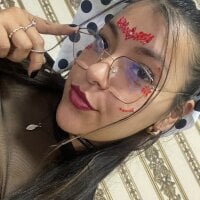 Catalina-santana's Offline Chat Room