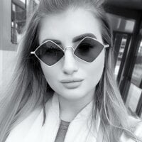 Sara_sweety1's Profile Pic