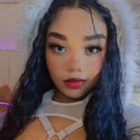 Mia__belaa's Avatar Photo