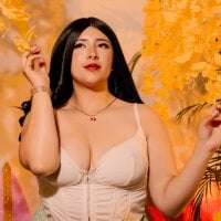 Emmagolden_ webcam