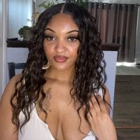 vvnashea17's Avatar Pic