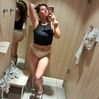 SweetLily8Live Webcam