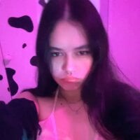 Adorable_Adri's Avatar Pic