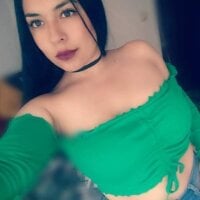 Isabellasmith_'s Offline Chat Room