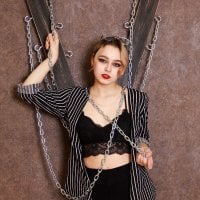 Offline chatovací místnost BlondeNancy18