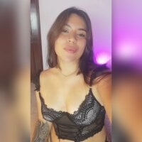 hoodsally webcam model