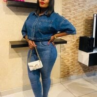 รูปอวาตาร  ์ของ CurvyCardy