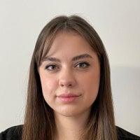 FloreAndre Adlı Modelin Çevrimdışı Sohbet Odası