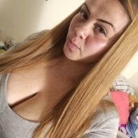 AstridBayon webcam model