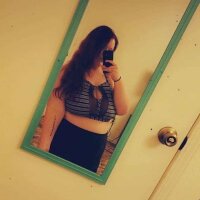 Sophia_Love24 Adlı Modelin Çevrimdışı Sohbet Odası