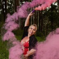 milfhorny_69 webcam model