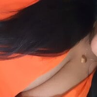 almaidabbw Adlı Modelin Çevrimdışı Sohbet Odası
