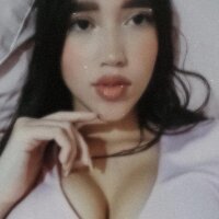 AngelaSteele's Offline Chat Room