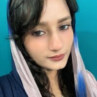 heenashai webcam model