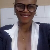 Tall-Swati-Biatch webcam