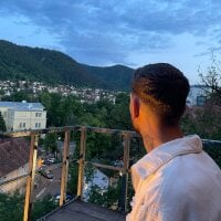 Juliann69Ramiro webcam