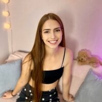 Naomi_Woods18's Offline Chat Room