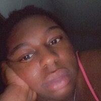 we3tAsshoney's Offline Chat Room