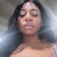 غرفة دردشة Liveverlyafter دون اتصال