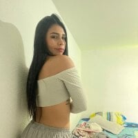 Valeria_Blazing webcam model