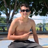 Misters_pig's Avatar Pic