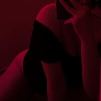 Offline chatovací místnost Starring_Kissing