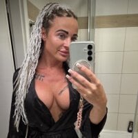 NinaMILF webcam