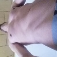 Offline chatovací místnost LayeredPilot