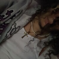 cumwithdummy's Offline Chat Room