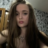 LoraTores' Offline Chat Room